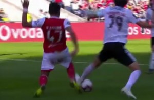 penalti-joao-felix-braga